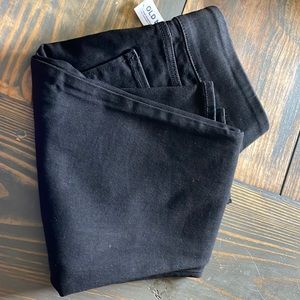 Old Navy rockstar super skinny jeggings, size 8, new with tags.
